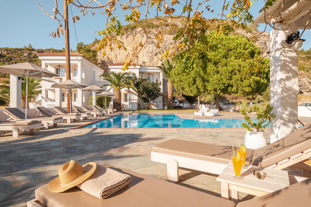 Princess Tia Hotel Samos Town Extérieur photo